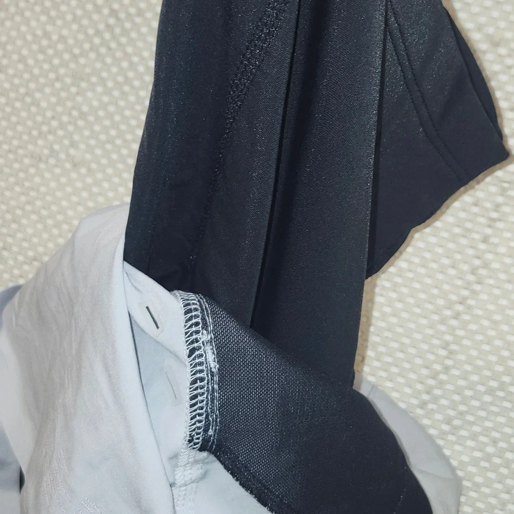 Ten Thousand The Interval Short 5